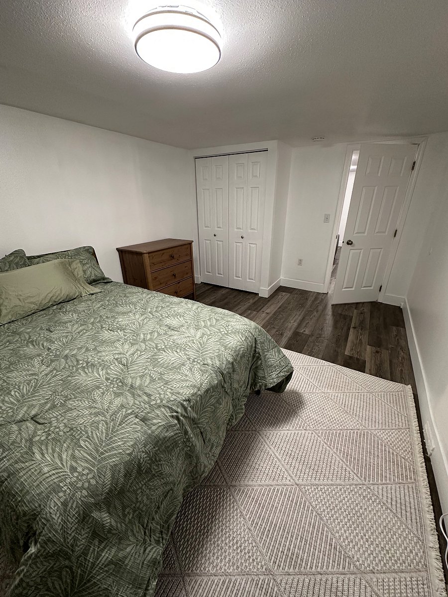 bedroom 3 (private), basement