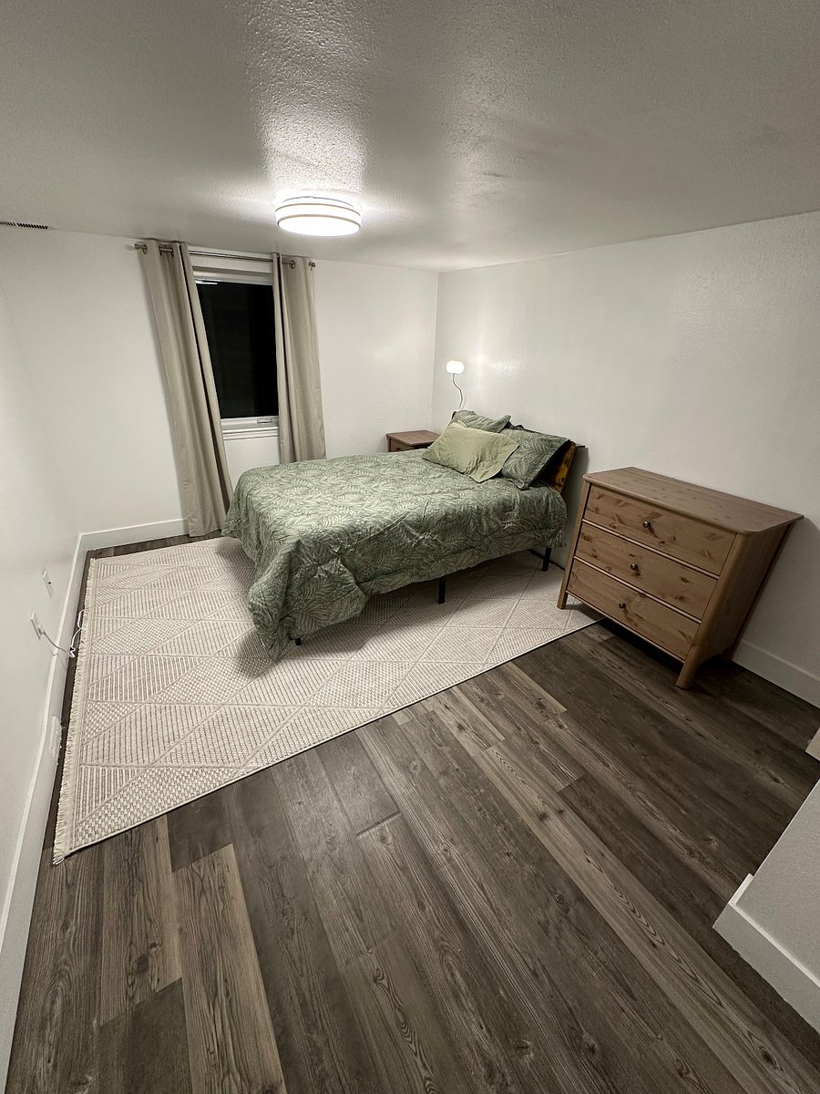 bedroom 3 (private), basement