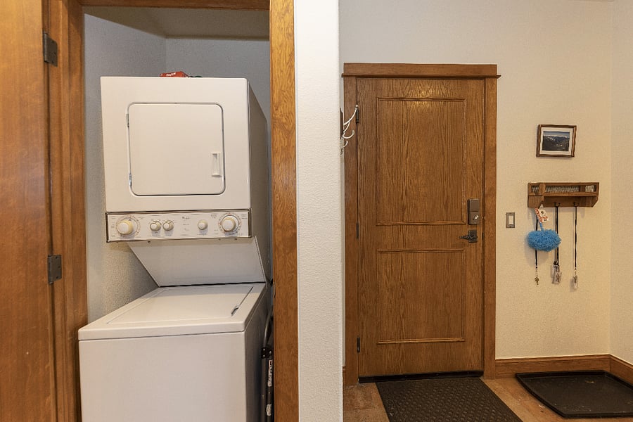 En suite laundry