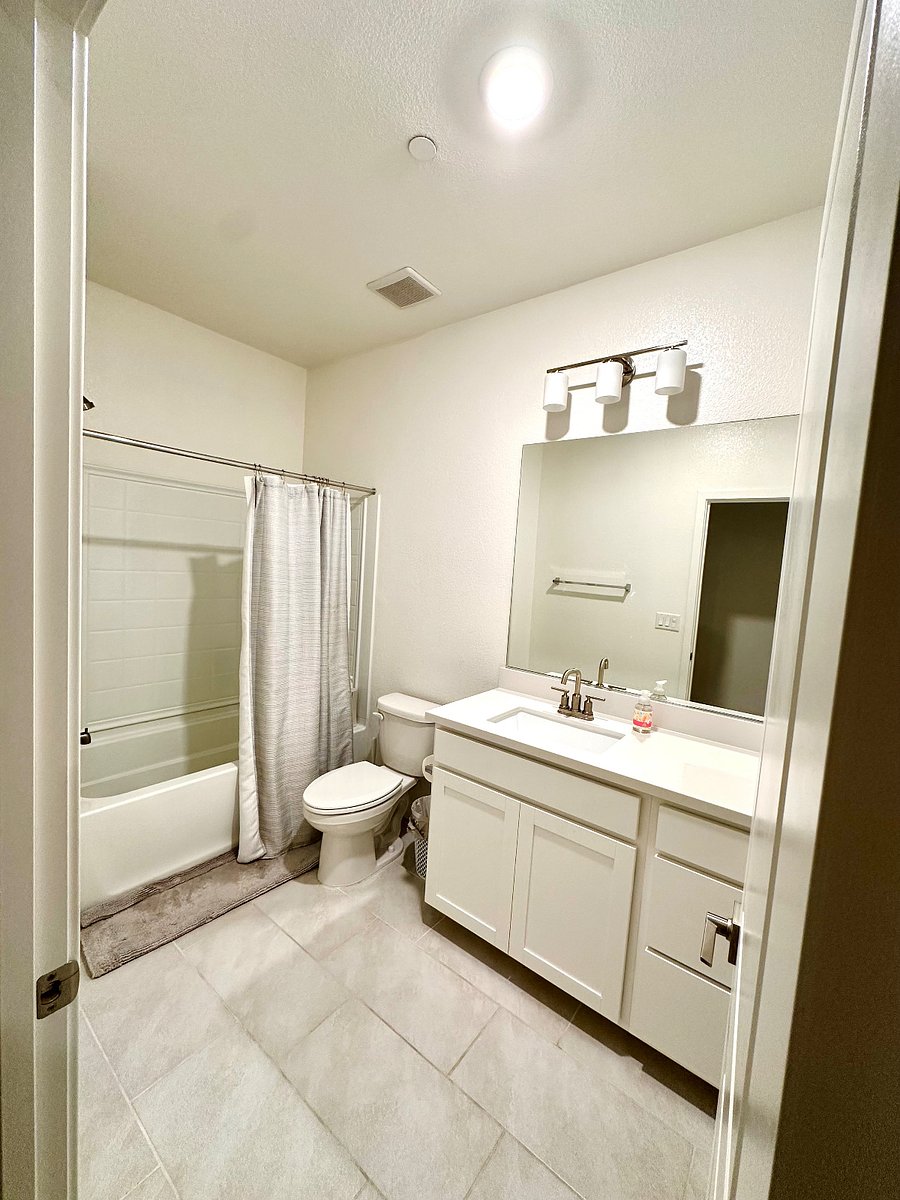 Furnished Finder property 936741_1 photo 17