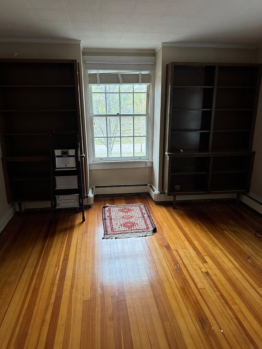 One of the three guest rooms