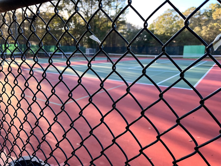 Tennis courts, within walking distance to condo.