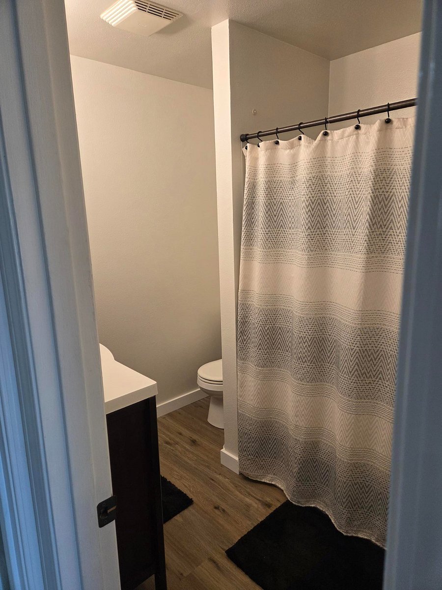 Main Bath