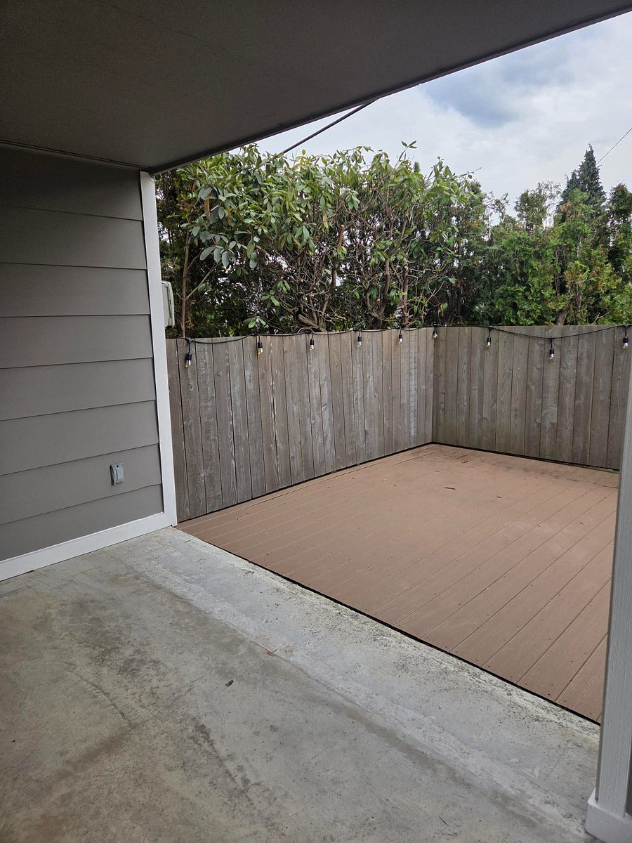Front deck