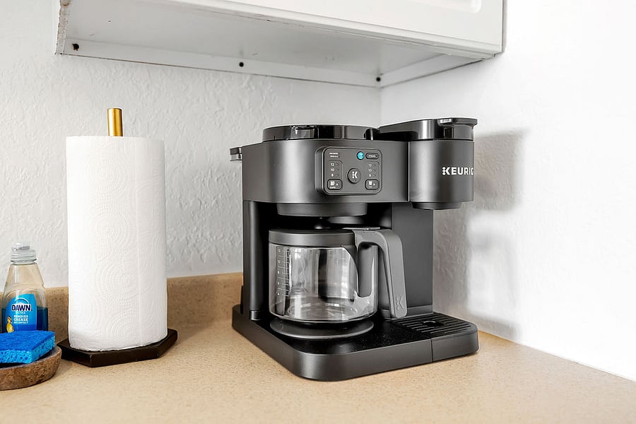 Keurig Duo can take both pods and ground coffee