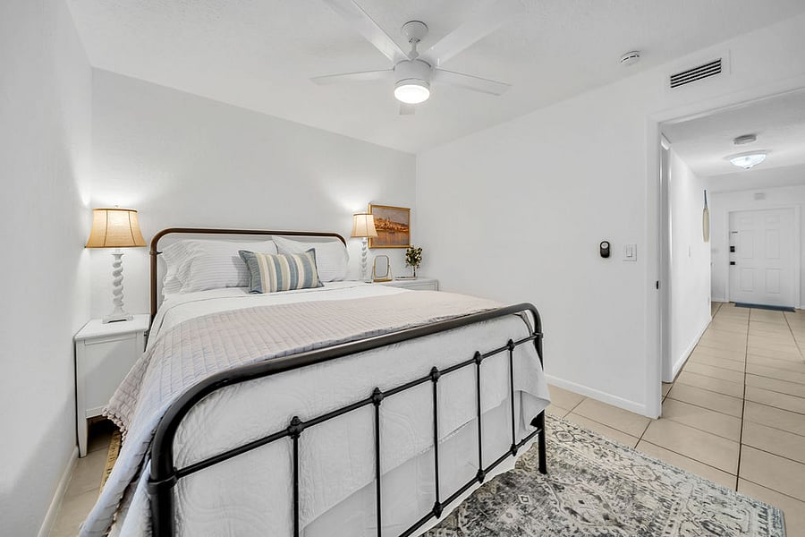 Queen Bedroom