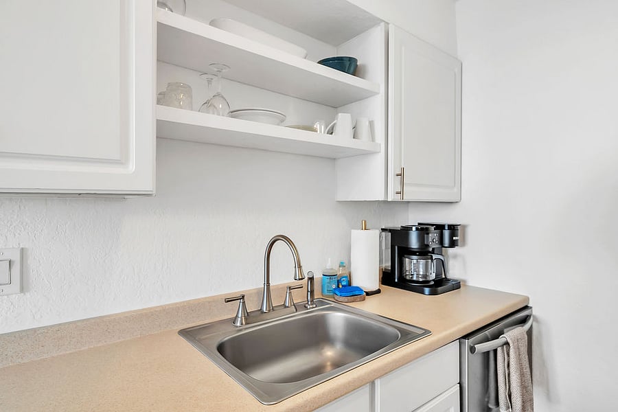 Full kitchen for cooking meals at home