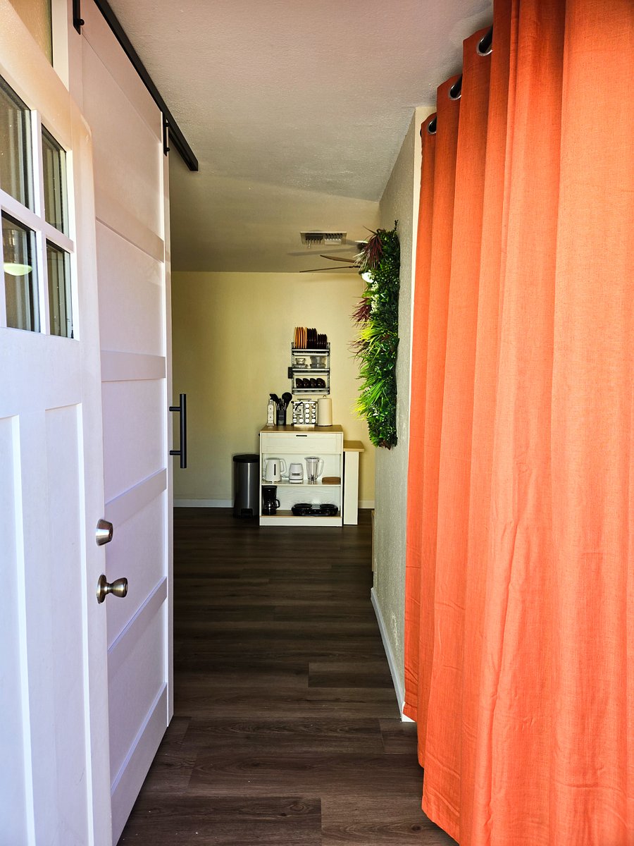 Furnished Finder property 937000_1 photo 15