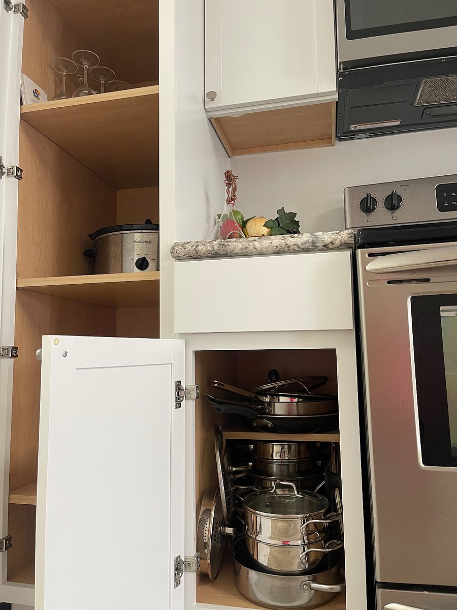 Kitchen and laundry