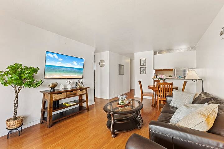 Furnished Finder property 937082_1 photo 27