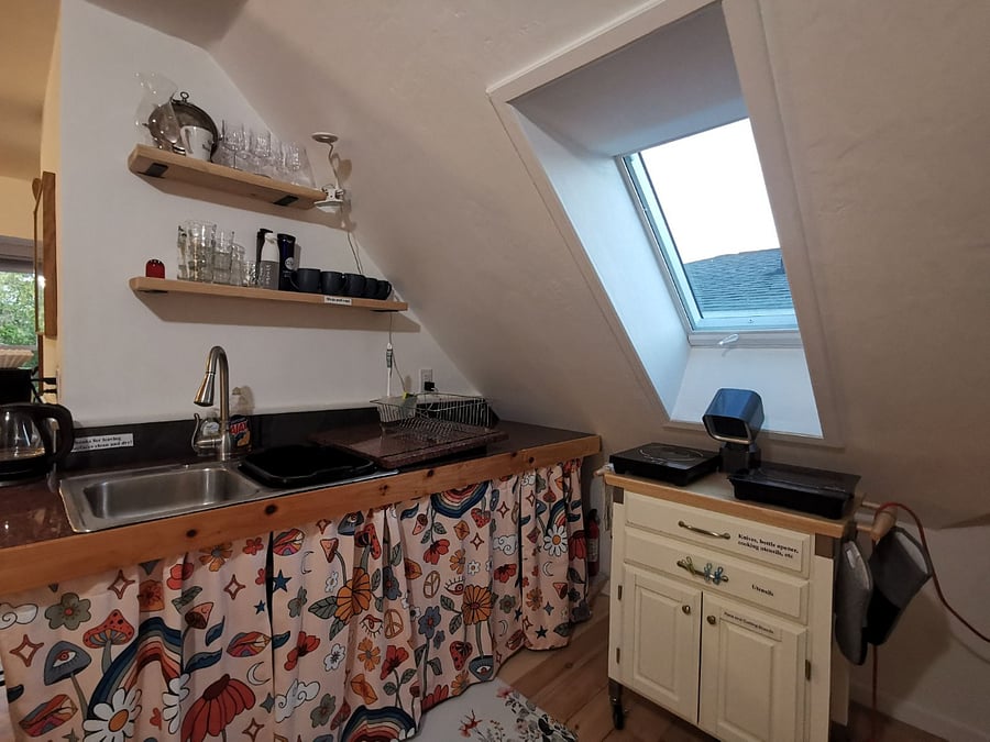 Kitchenette
