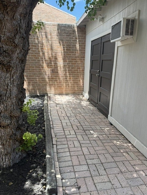 exterior utility/laundry room
located in front patio
