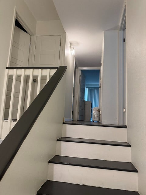 pic of going upstairs