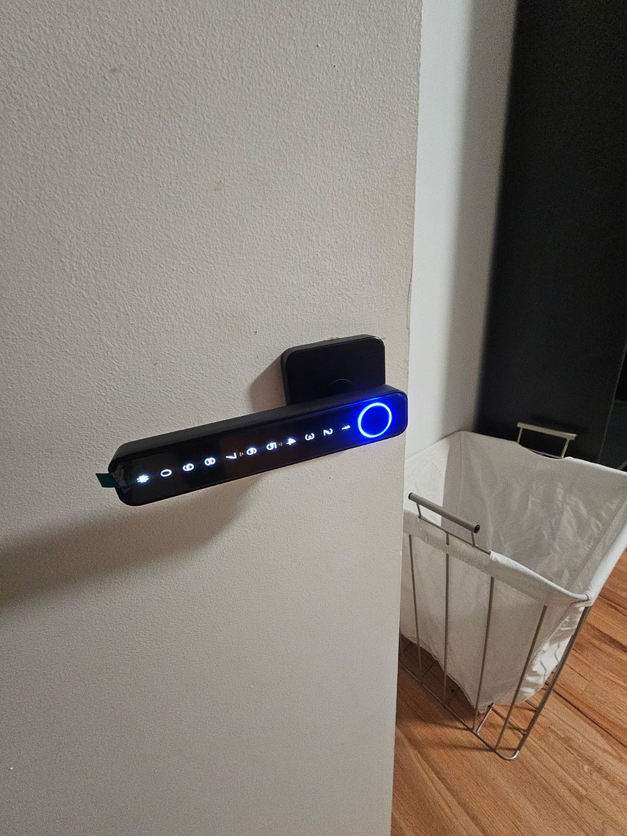 Bedroom keyless entry door locks for security 
