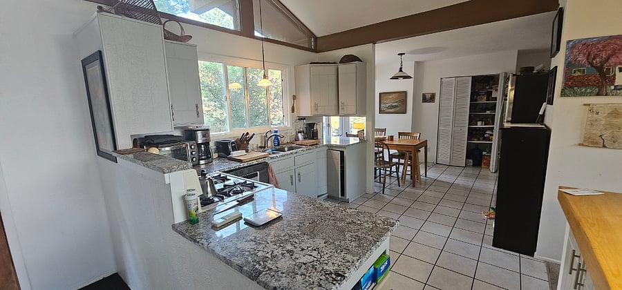 Furnished Finder property 937190_1 photo 7