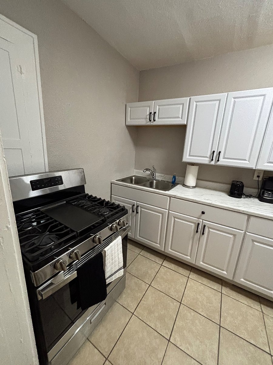 Furnished Finder property 937195_2 photo 17