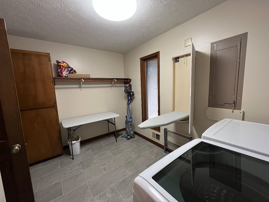 Racoon's washroom