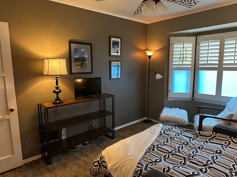 Second Bedroom- TV with Fire Stick