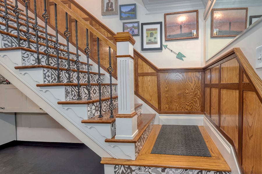 Beautiful stair entry to your apartment!