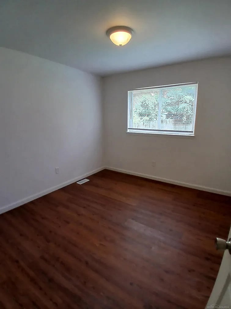 Furnished Finder property 937504_1 photo 7