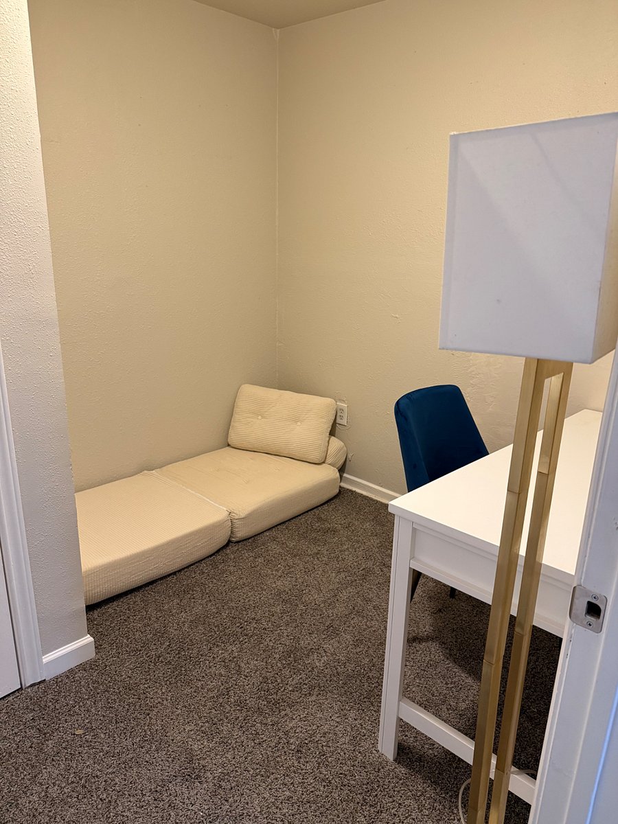 Convertible chair/twin bed