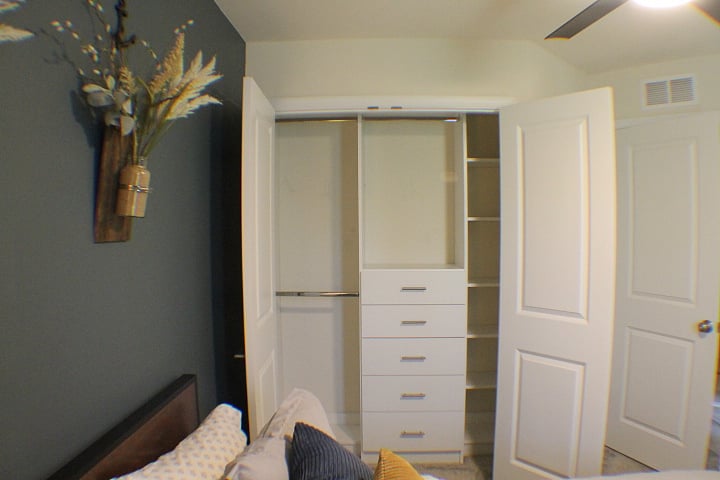 Furnished Finder property 937556_1 photo 7