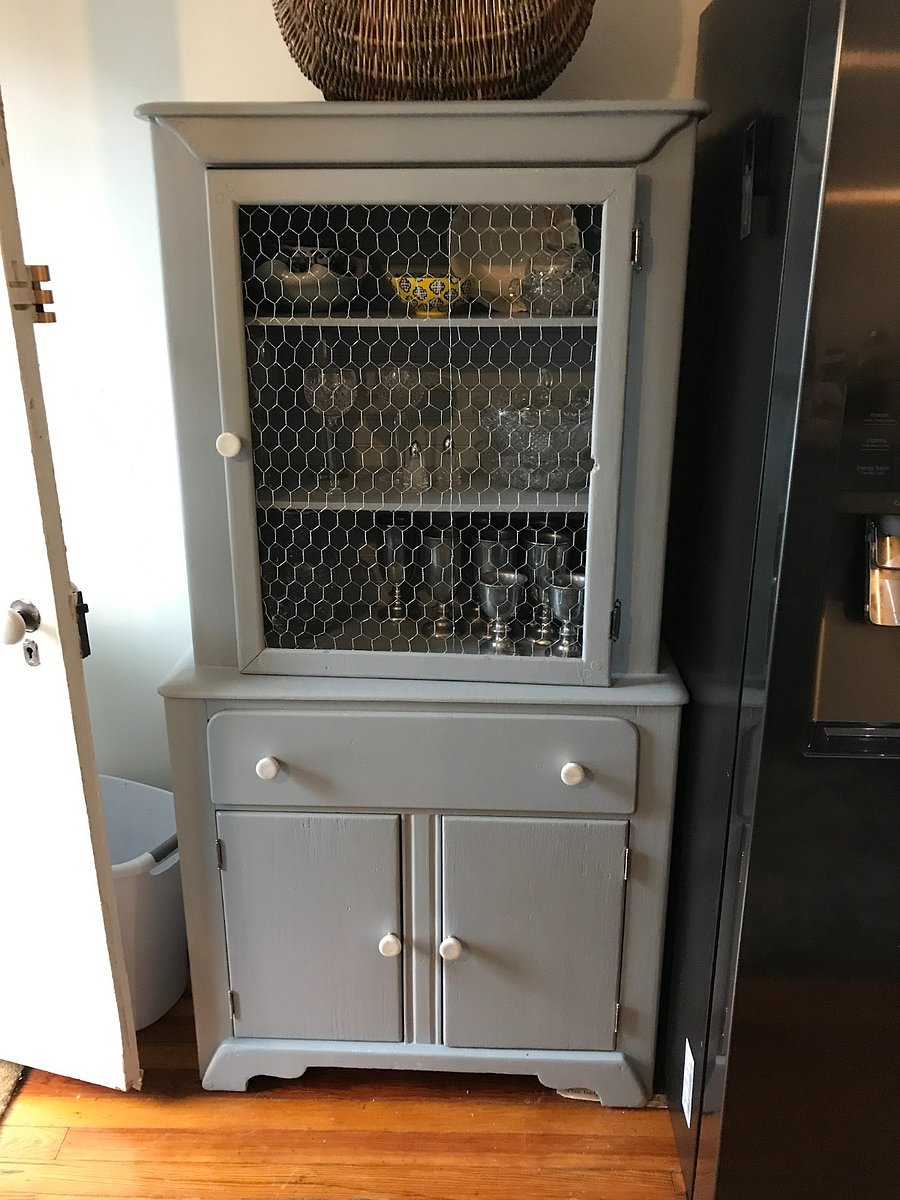 2nd floor extra kitchen storage
