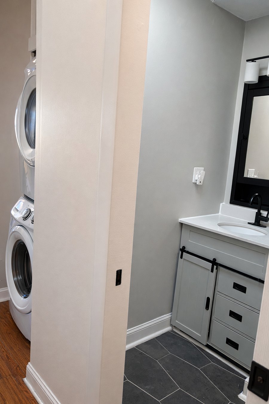 Top floor washer dryer