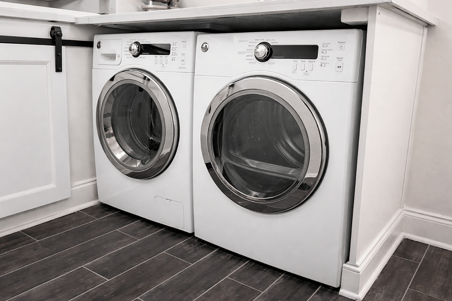 Bottom floor washer dryer