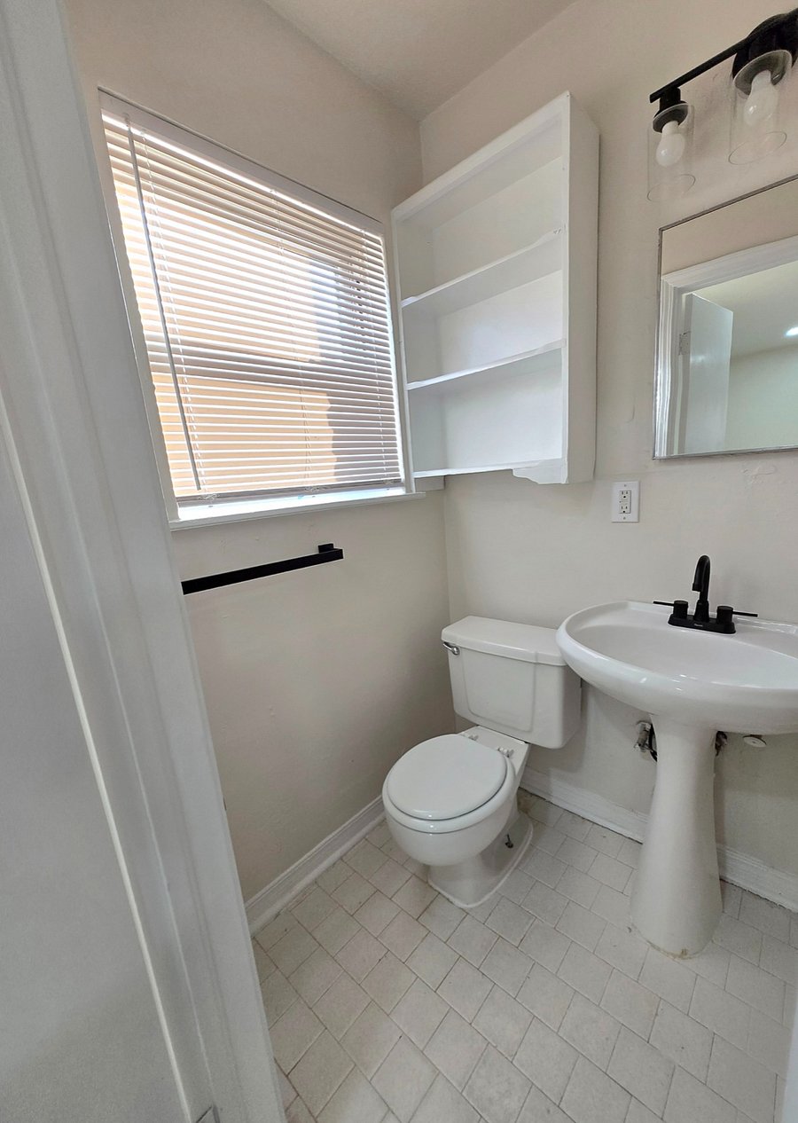 Furnished Finder property 937725_1 photo 23