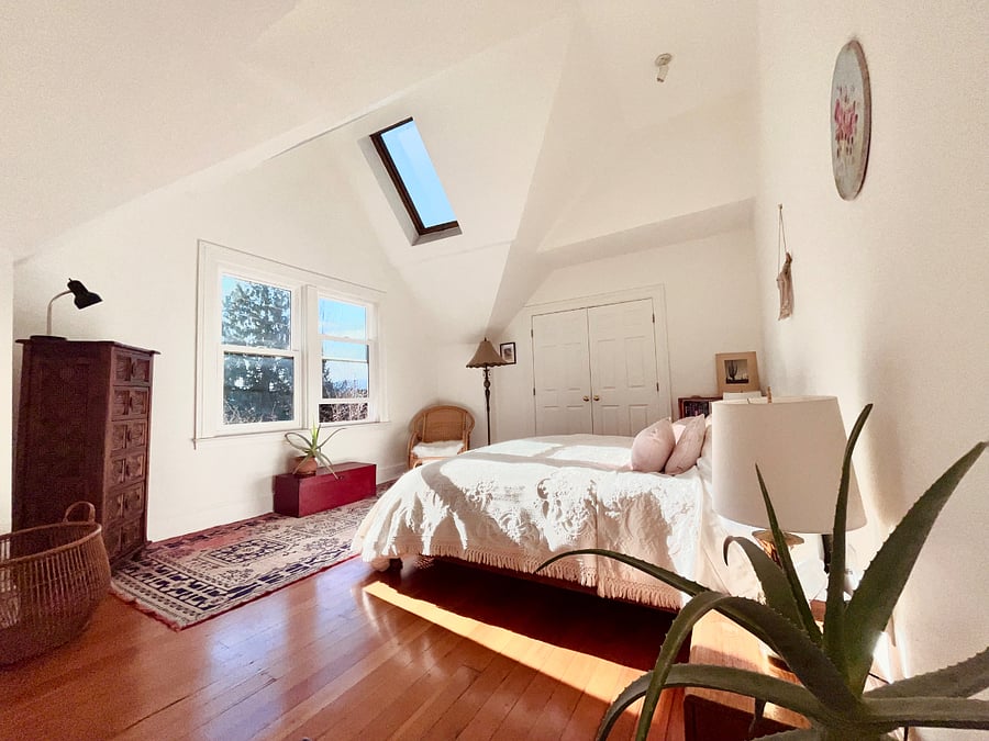 Master bedroom