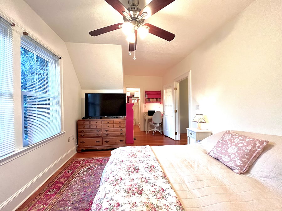 Furnished Finder property 937794_1 photo 26