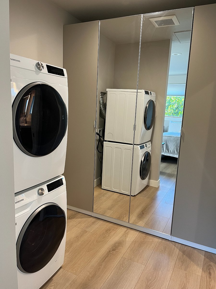 Brandnew Samsung Washer & Dryer