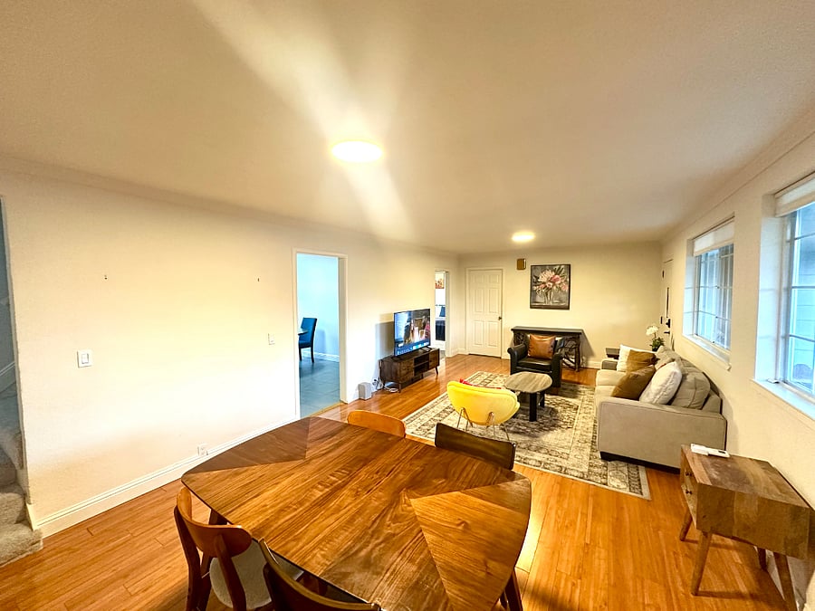 Furnished Finder property 937836_1 photo 9