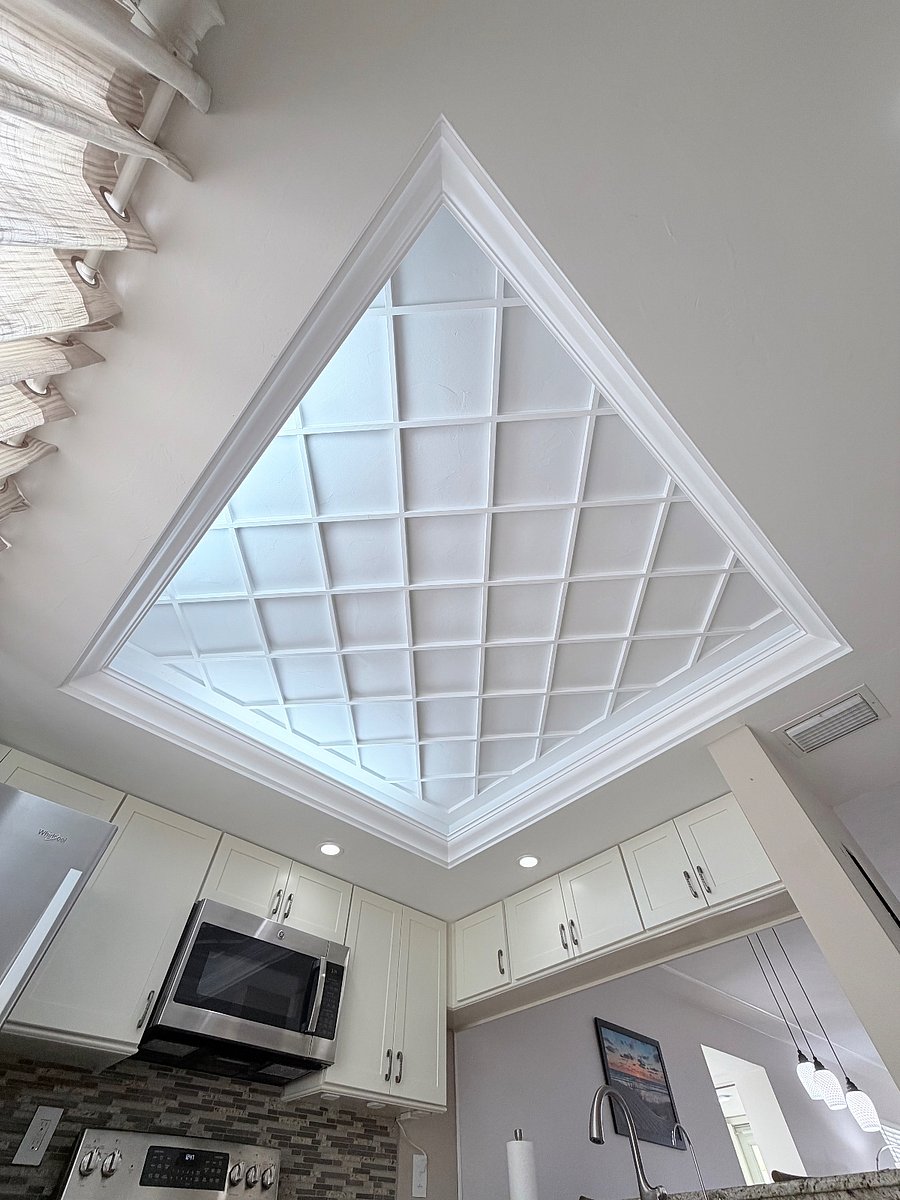 Kitchen ceiling 
