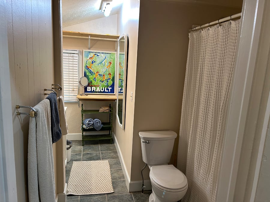 King Bathroom