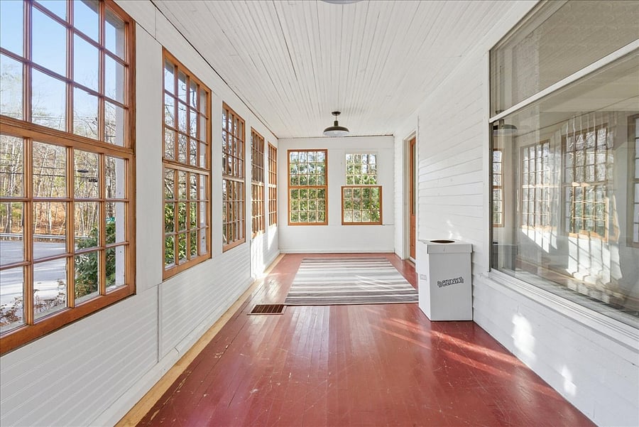 3 season front porch