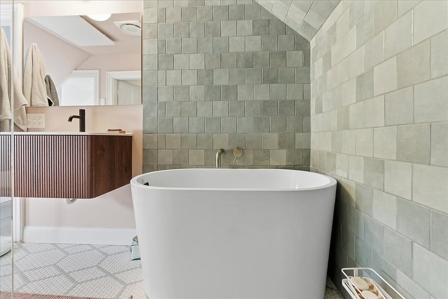 soaking tub for those long days