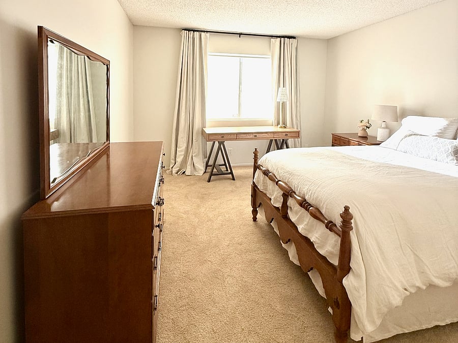 Stearns & Foster premium mattress (full/double).