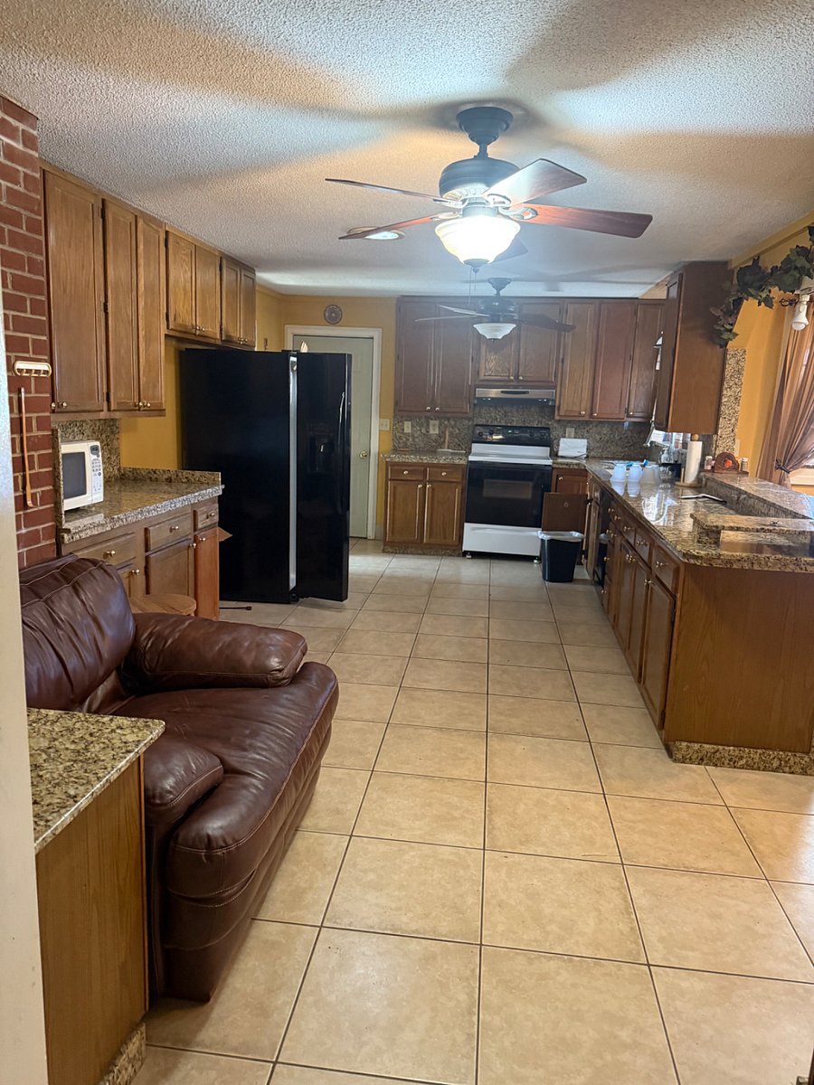 Furnished Finder property 938145_1 photo 12