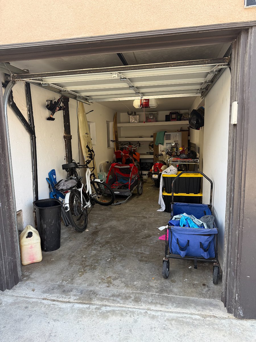 Garage with beach tools (will be organized!)