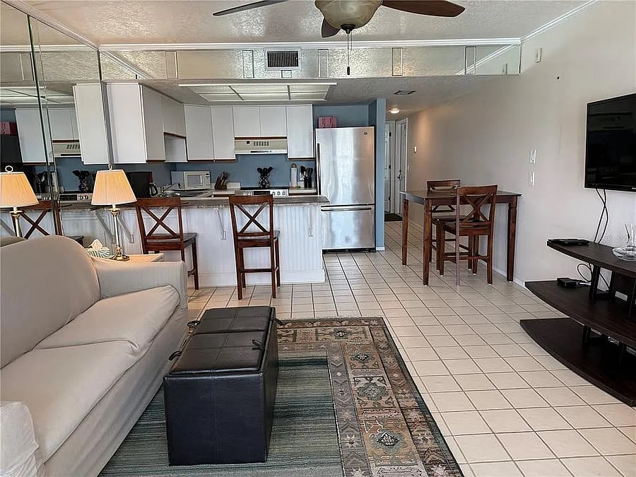 Furnished Finder property 938185_1 photo 9