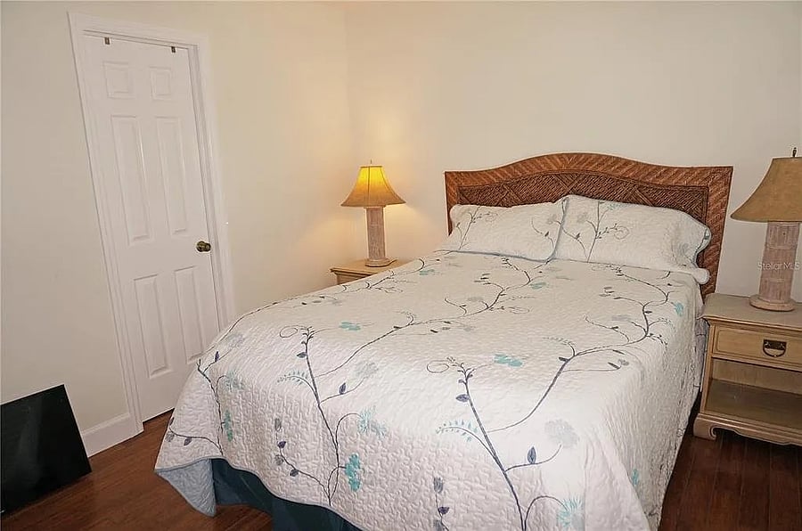 Furnished Finder property 938185_1 photo 25