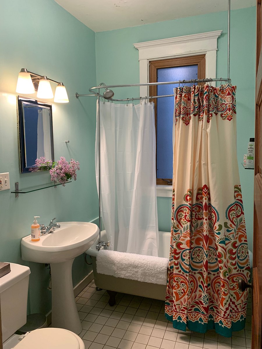 Bathroom - clawfoot tub plus shower