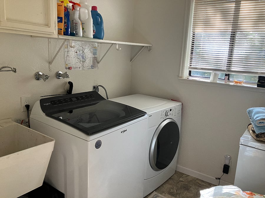 Laundry Room w/Shelves, Cabinets, Clothing Hanging Rack