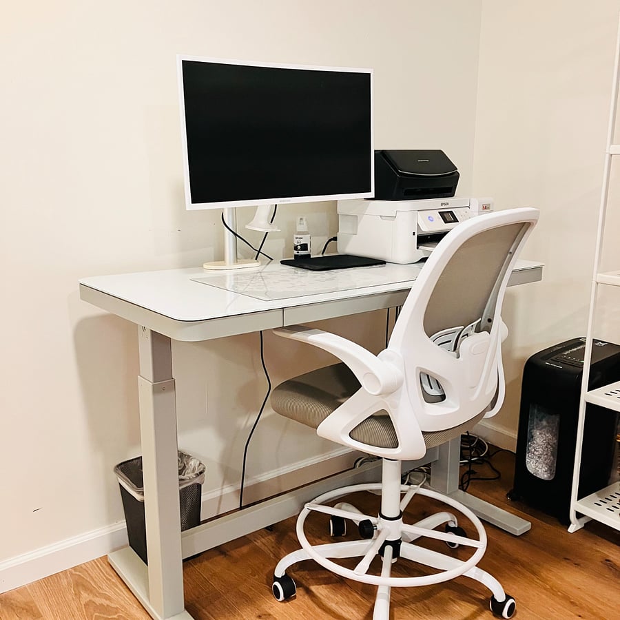 Lower level Desk