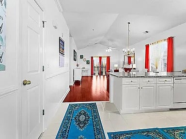 Furnished Finder property 938654_1 photo 9