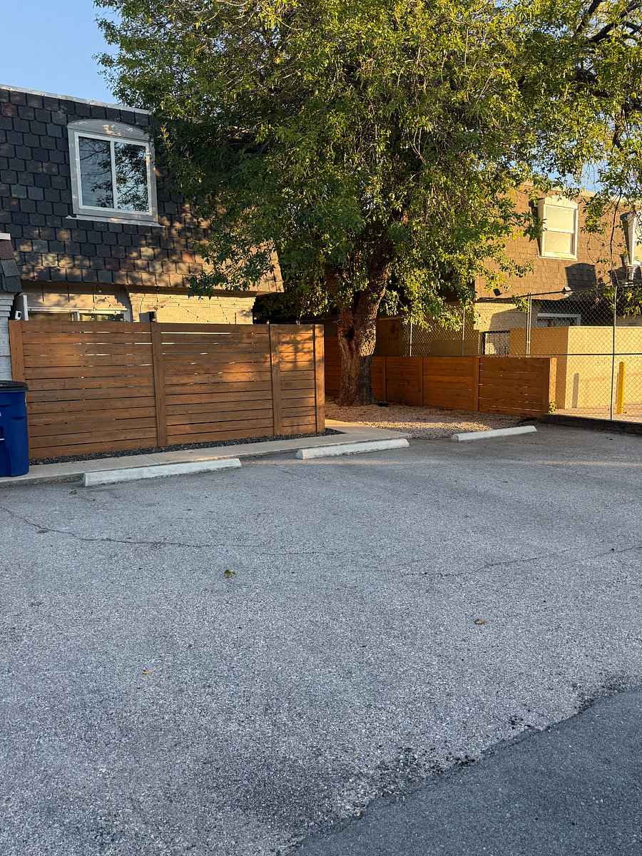3 parking spots. Pull right up to the condo.