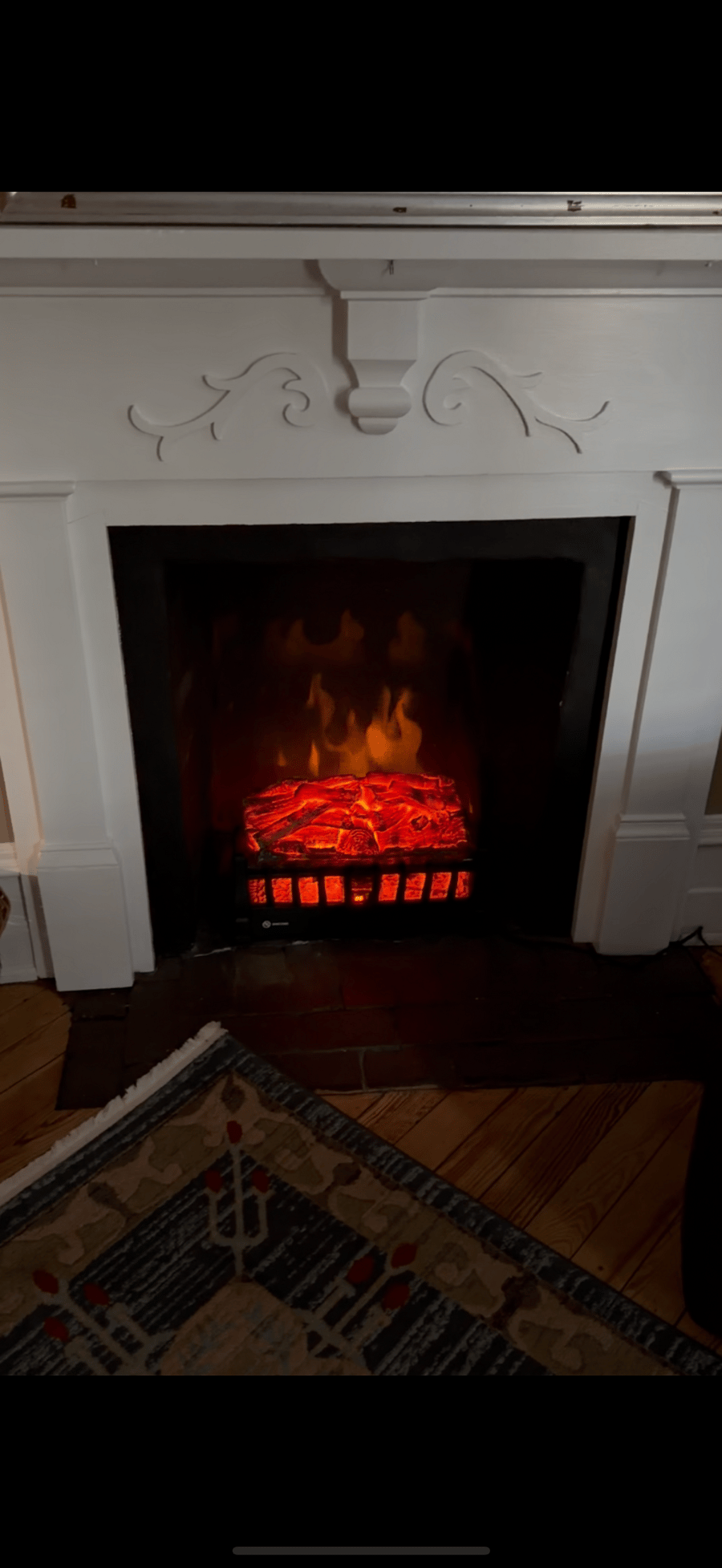 Electric fireplace in 3 rooms