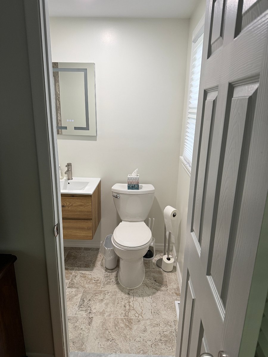 En-suite Bath